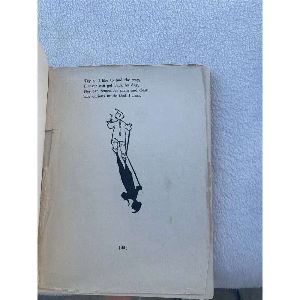 A Child's Garden of Verses. Robert Louis Smith Stevenson. Hard Cover. 1905/1946